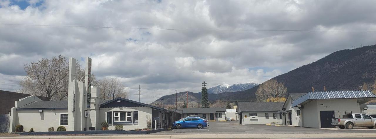 Pinecrest Inn & Suites Flagstaff Exterior foto